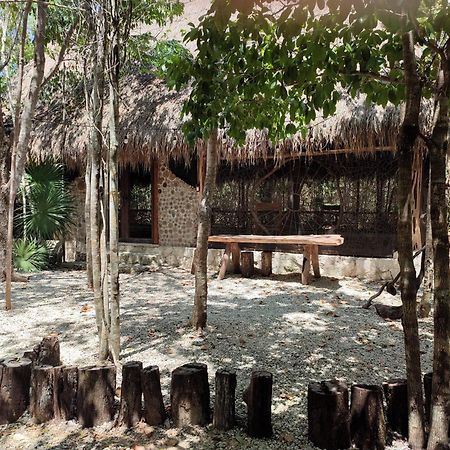Aldea Maya-Ha Cabanas Con Cenotes Пуэрто-Морелос Экстерьер фото