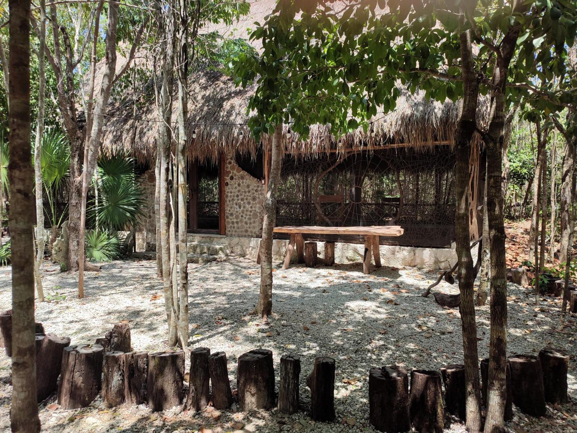 Aldea Maya-Ha Cabanas Con Cenotes Пуэрто-Морелос Экстерьер фото