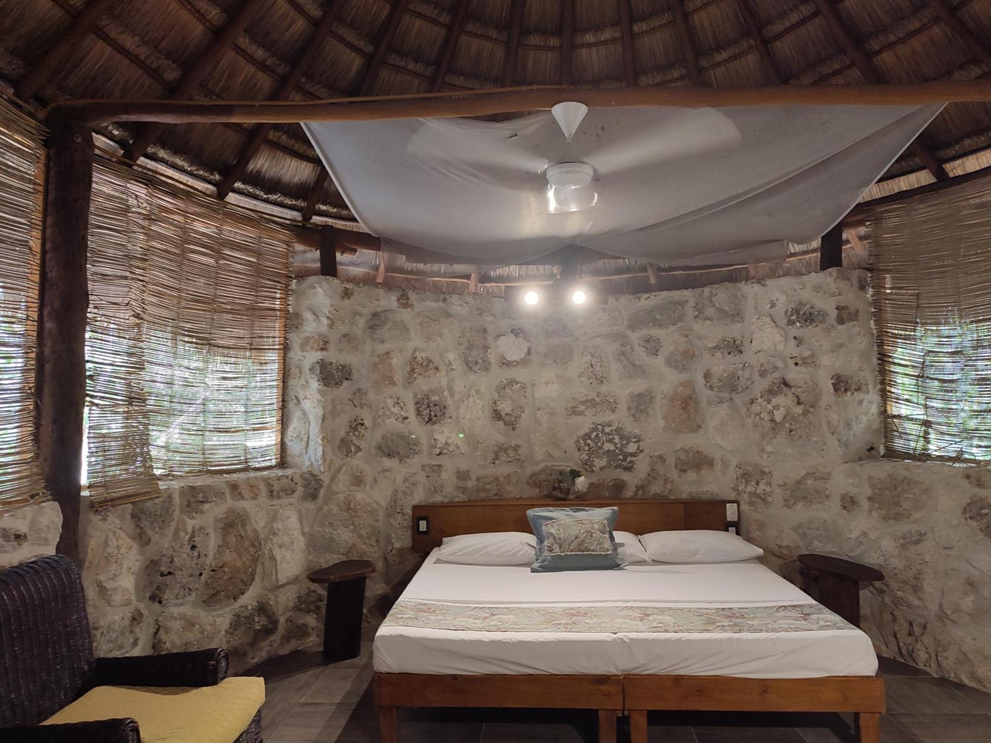 Aldea Maya-Ha Cabanas Con Cenotes Пуэрто-Морелос Экстерьер фото